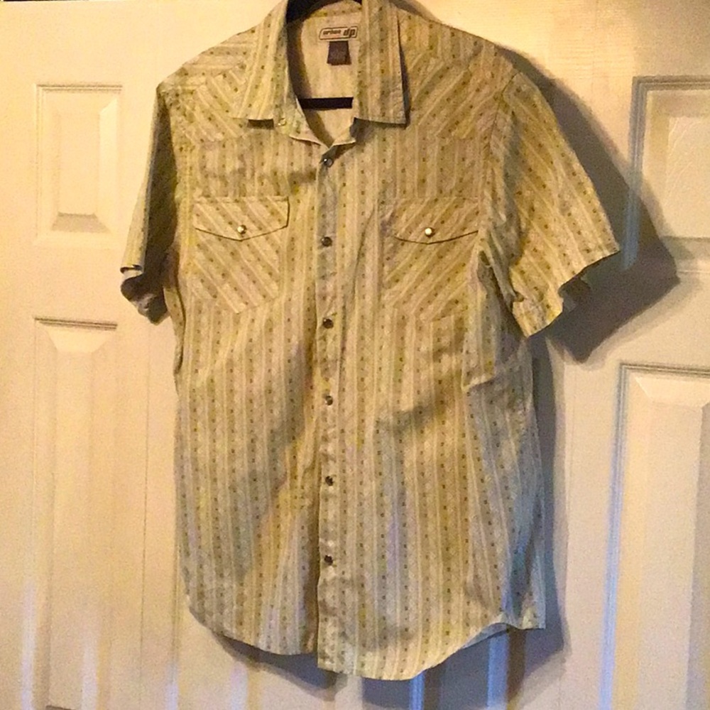 Urban Up short sleeve Pearl Snap shirt